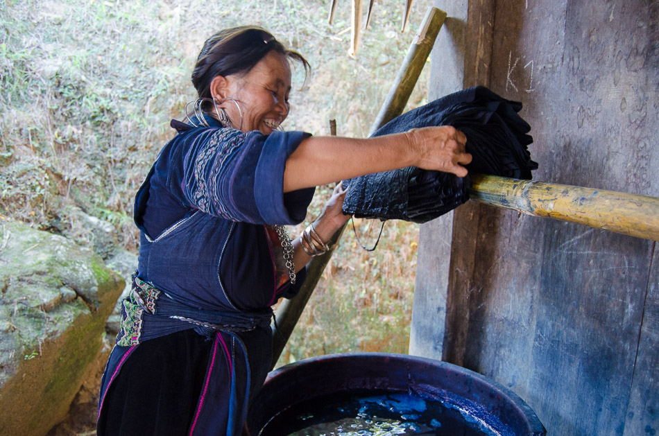 Hmong fabric dye
